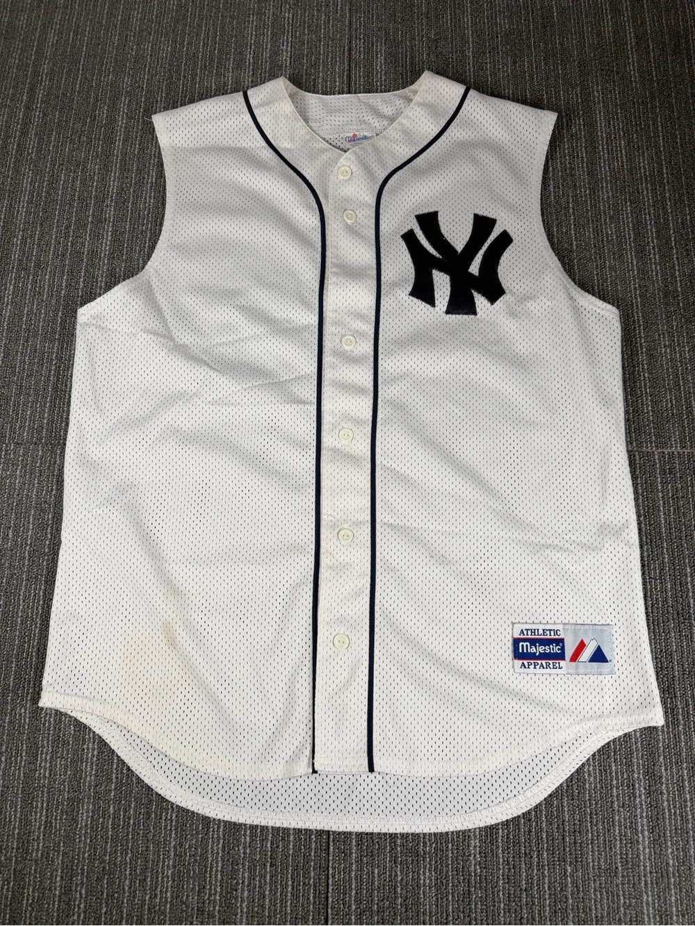 Majestic New York Yankees Sleeve Less Baseball White Jersey Size Large